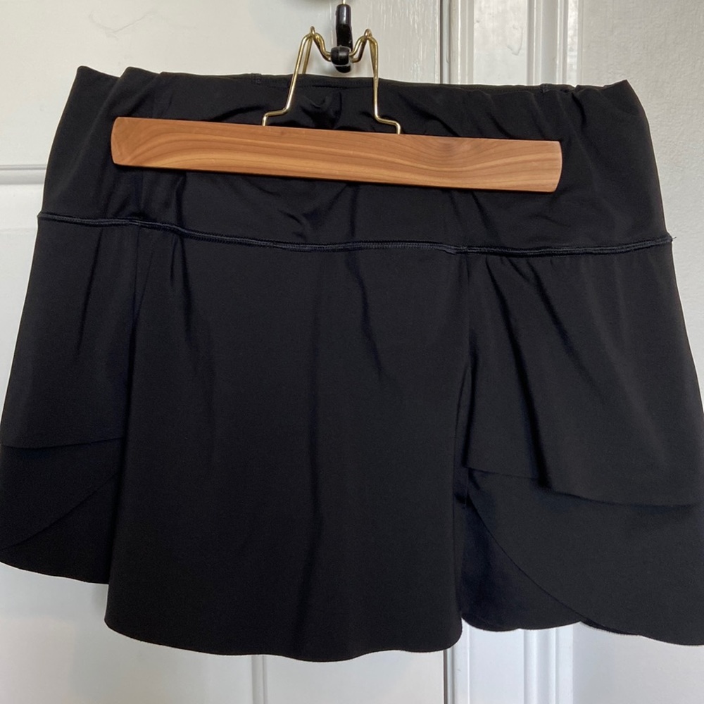 Athleta tennis skirt